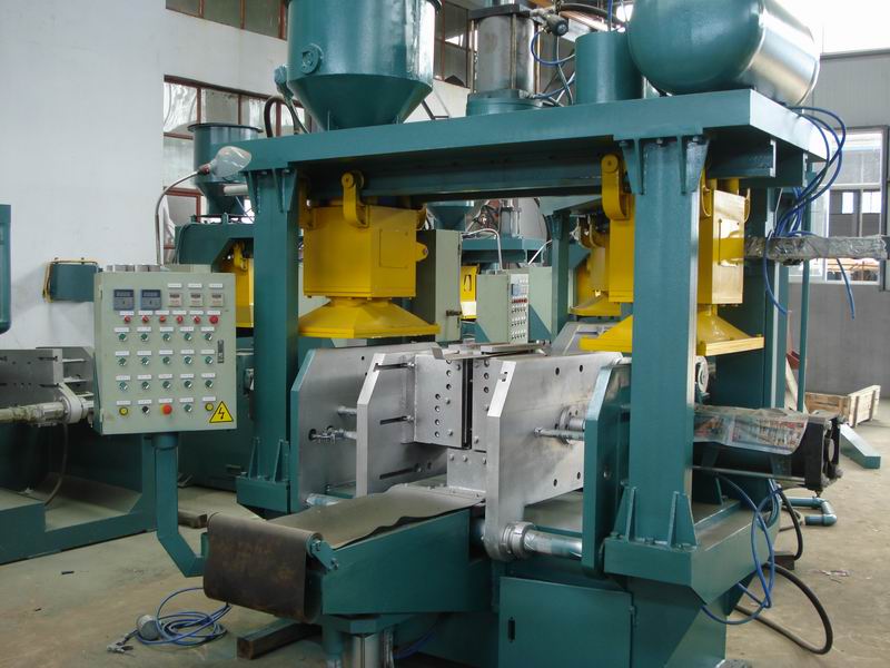 Shoot core machine
