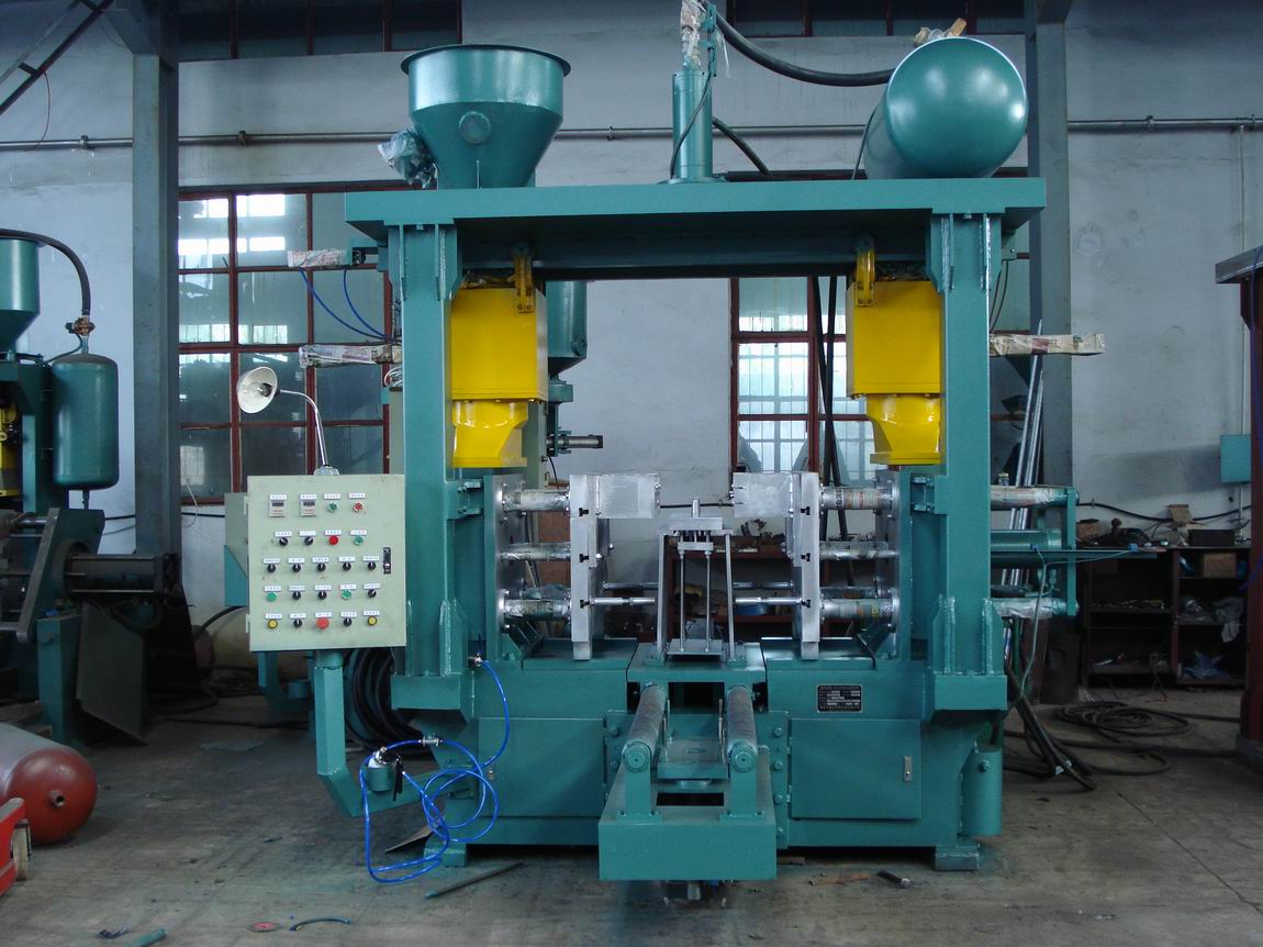 Shoot core machine